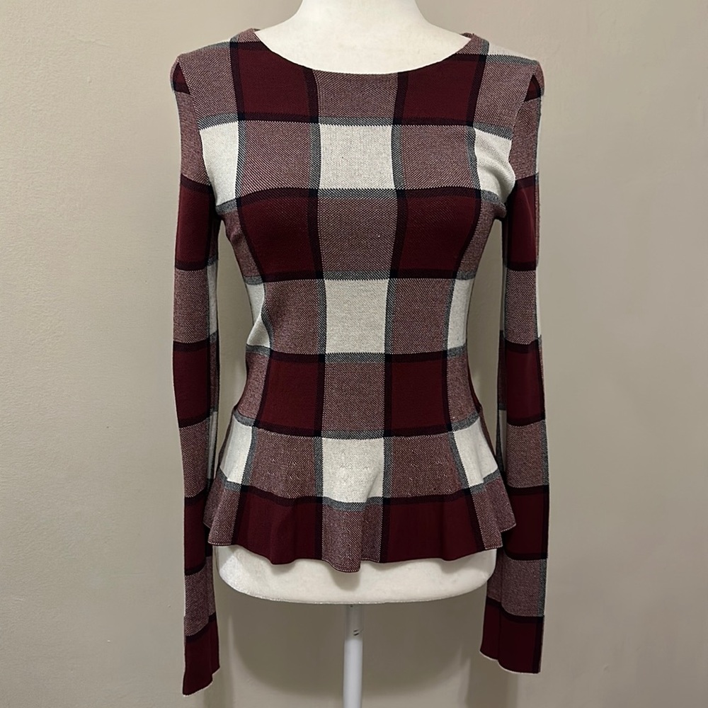 Ann taylor size xs big buffalo plaid print white red sweater